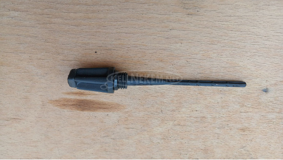 Piaggio x9 500 végáttételhez olajnívó pálca - 1/2