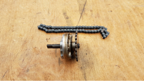 Piaggio x9 250 (honda blokkos) olajpumpa