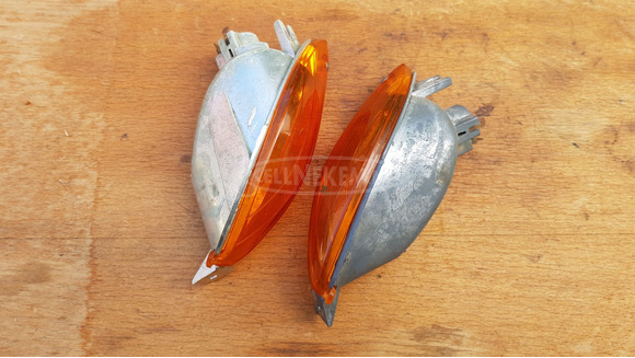 Piaggio x9 125 - 500 első irányjelző pár