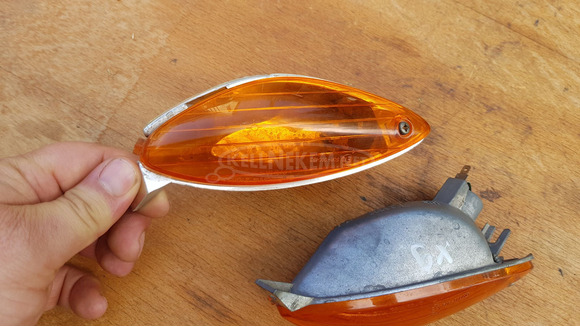 Piaggio x9 125 - 500 első irányjelző pár