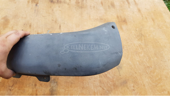 Piaggio x9 250 (honda blokkos) hátsó lámpa alatti idom - 2/6