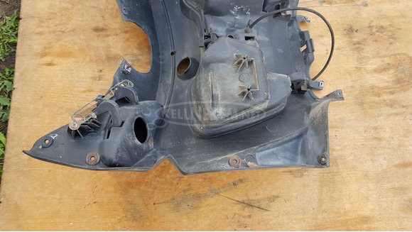 Piaggio x9 250 (honda blokkos) térdidom - 9/10