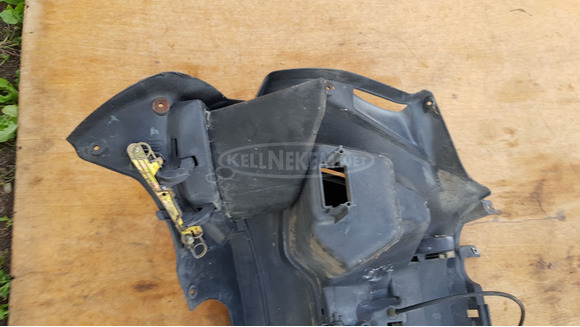 Piaggio x9 250 (honda blokkos) térdidom - 10/10