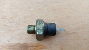 Piaggio X9 180 Amalfi olajnyomás gomba