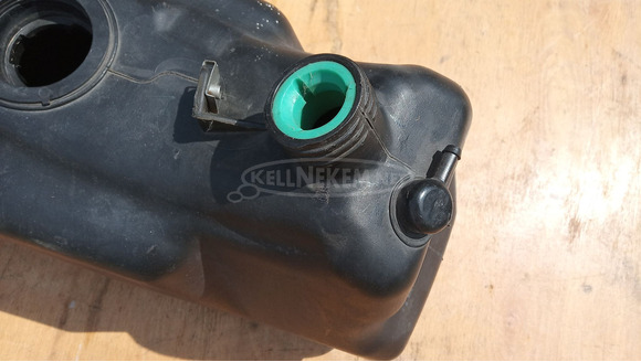 Piaggio X9 125 - 250 üzemanyag tank - 5/8