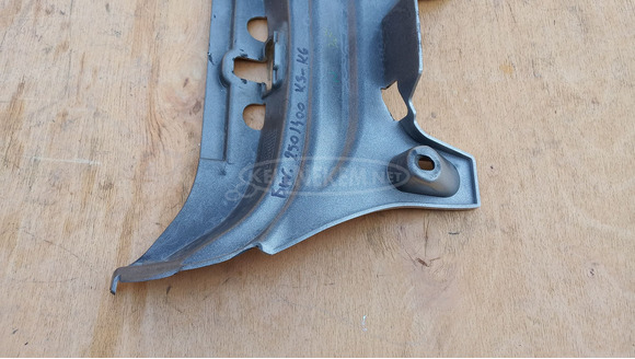 Suzuki Burgman 250 - 400 2003-2006 háttámla burkolat - 6/8