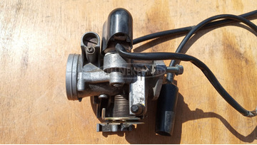 Suzuki Burgman 250 2003-2006 fojtószelep komplett