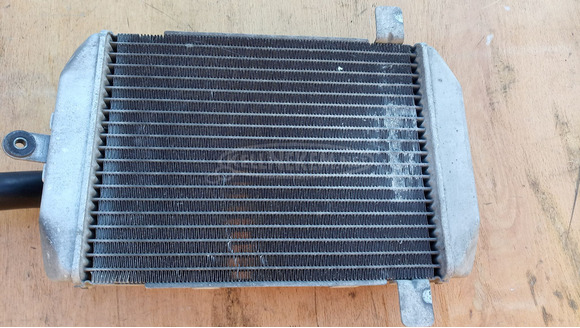 Suzuki Burgman 250 - 400 2003-2006 hűtő