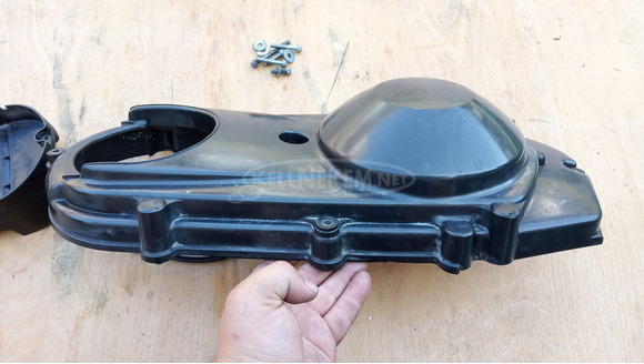 Suzuki Burgman 250 2003-2006 kuplung fedél burkolat - 10/10