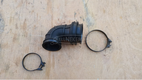 Suzuki Burgman 250 2003-2006 légszűrő könyökcső - 1/10