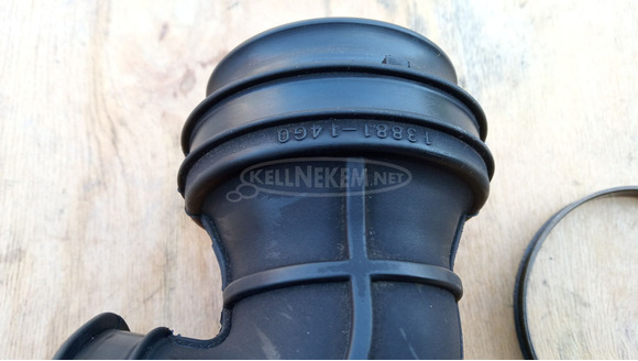 Suzuki Burgman 250 2003-2006 légszűrő könyökcső - 8/10