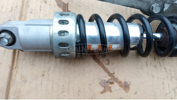 Suzuki Burgman 250 2003-2006 hátsó lengéscsillapító