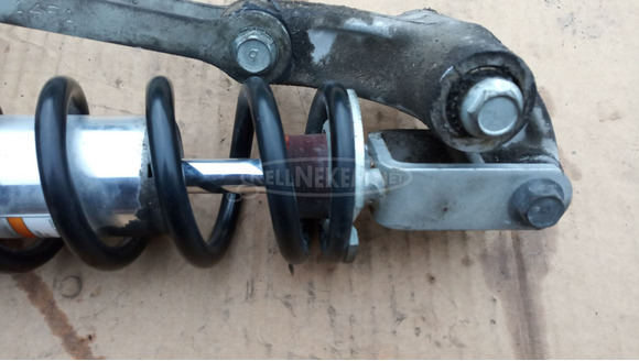 Suzuki Burgman 250 2003-2006 hátsó lengéscsillapító - 3/10