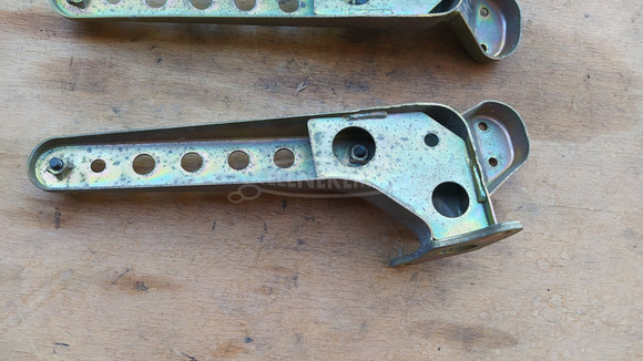 Suzuki Burgman 250 - 400 2003-2006 hátsó lábtartó vas pár - 4/6