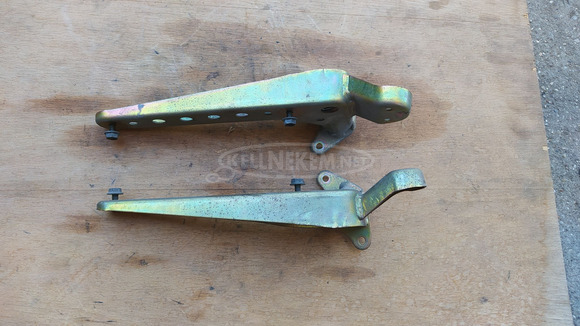 Suzuki Burgman 250 - 400 2003-2006 hátsó lábtartó vas pár - 6/6