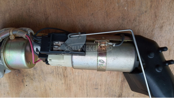 Suzuki Burgman 250 - 400 2003-2006 benzinpumpa - 3/10