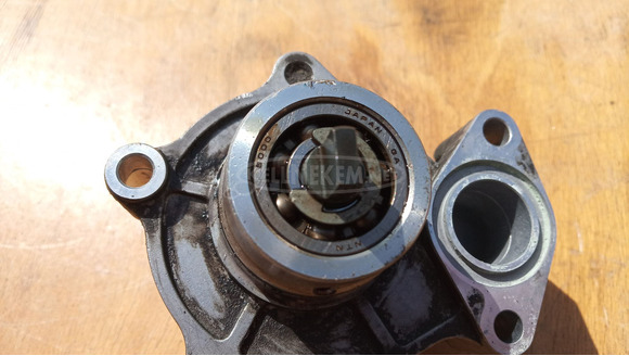 Suzuki Burgman 250 - 400 2003-2006 vízpumpa