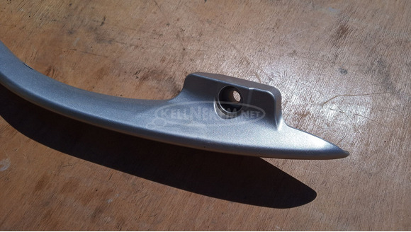 Suzuki Burgman 250 - 400 2003-2006 hátsó kapaszkodó jobbos - 2/8