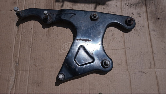 Suzuki Burgman 400 2003-2006 kipufogó tartókonzol - 1/8