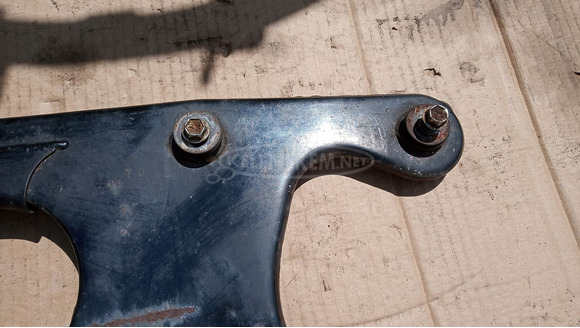 Suzuki Burgman 400 2003-2006 kipufogó tartókonzol - 4/8