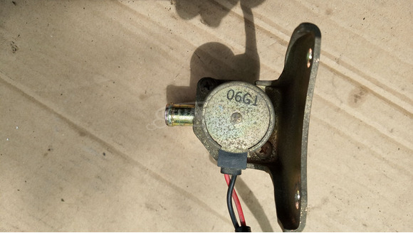 Suzuki Burgman 400 2003-2006 EGR szelep