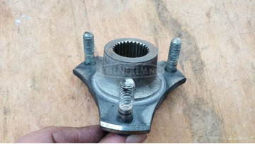 Suzuki Burgman 250 - 400 2003-2006 hátsó kerékagy