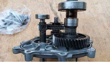 Suzuki Burgman 250 2003-2006 hátsó végáttétel