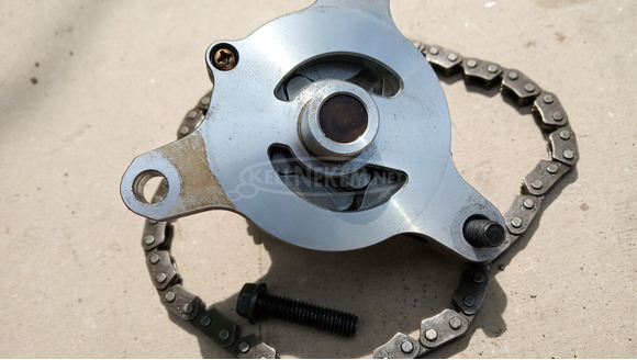 Suzuki Burgman 250 - 400 2003-2006 olajpumpa - 6/7