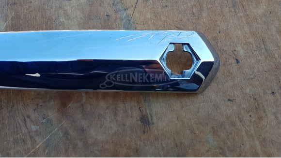 Piaggio Beverly 500 első idom betét - 2/10