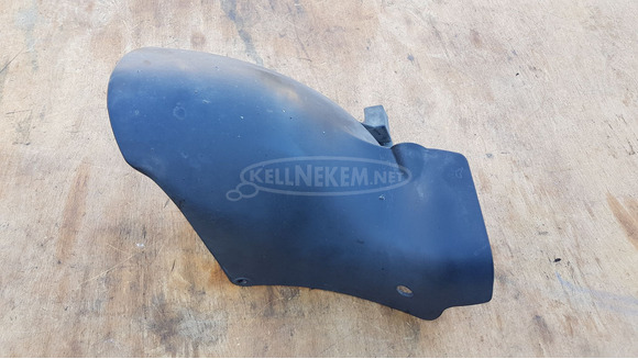 Piaggio Beverly 500 hátsó kerék feletti idom