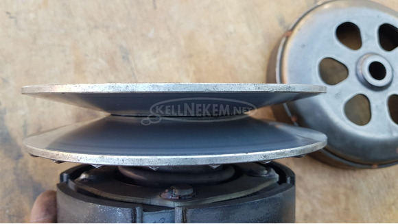 Piaggio Beverly 500 kuplung 5 pofás - 6/9