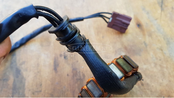 Piaggio Beverly 500 gyújtás állórész - 9/9