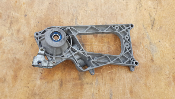 Piaggio Beverly 500 hátsó lengőkar - 4/6