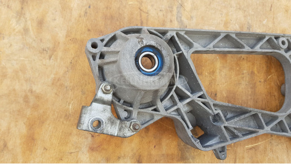 Piaggio Beverly 500 hátsó lengőkar - 5/6