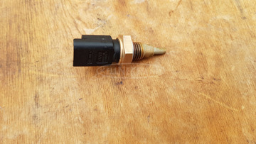 Piaggio Beverly 500 vízhőfok jeladó