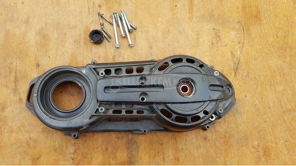 Piaggio Beverly 500 kuplung fedél