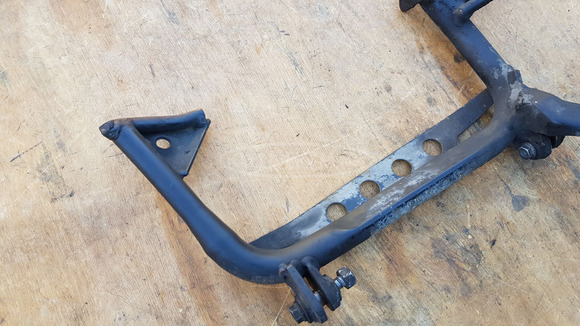 Piaggio Beverly 500 középtámasz - 6/8