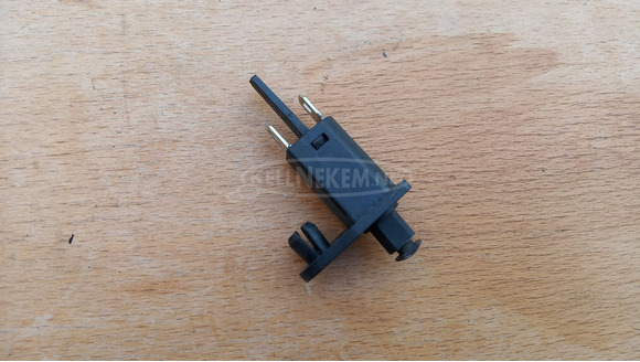 Piaggio Beverly 500 sisaktartó világítás kapcsoló