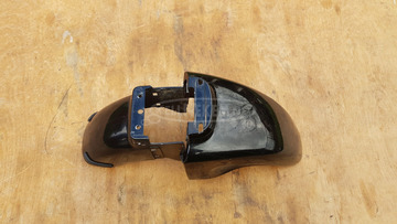 Piaggio Beverly 500 első sárvédő