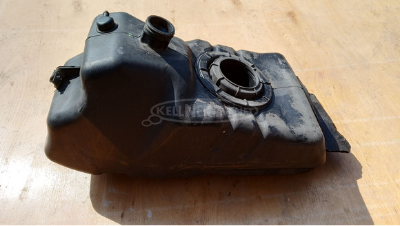 Piaggio Beverly 400 - 500 üzemanyag tank - 3/10