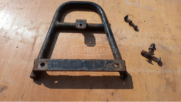 Piaggio Beverly 500 doboztartó konzol