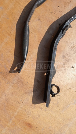 Piaggio Beverly 500 tank tartó konzol