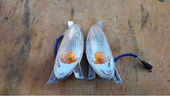 Kymco dink 125 - 150 első irányjelző pár - 7/7