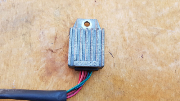 Kymco dink 125 - 150 egyenirányító - 2/6