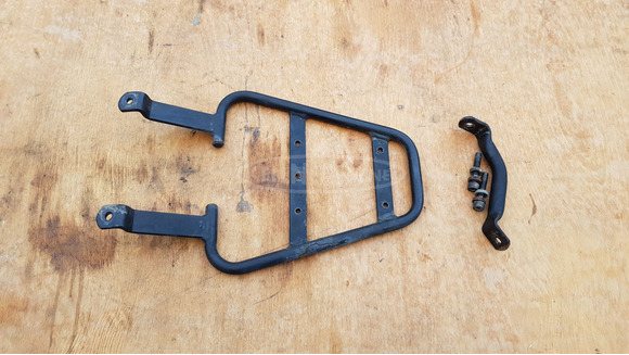 Kymco dink 125 - 150 hátsó doboztartó konzol - 4/7