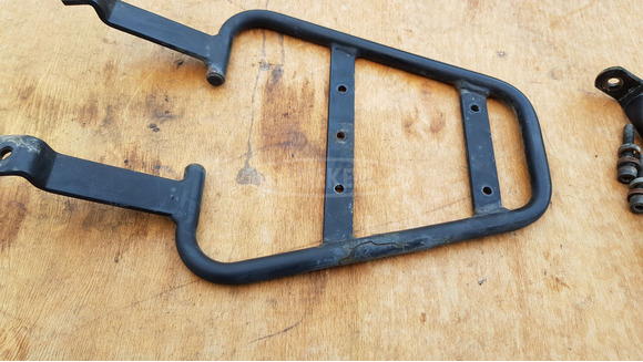 Kymco dink 125 - 150 hátsó doboztartó konzol - 5/7