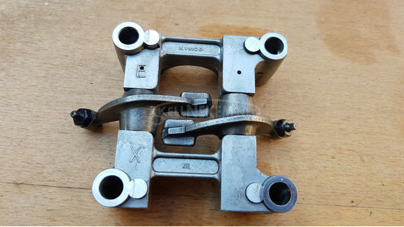 Kymco dink 125 - 150 vezérműtengely hibákkal - 5/10