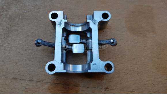 Kymco dink 125 - 150 vezérműtengely hibákkal - 6/10