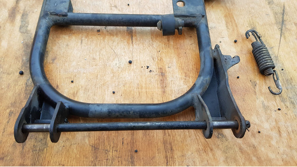 Kymco dink 125 - 150 középtámasz - 2/8