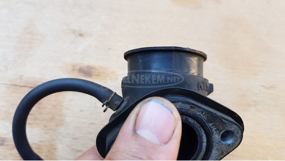 Kymco dink 125 - 150 szívócsonk - 8/10